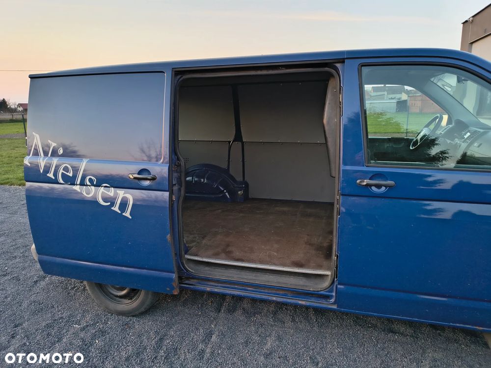 Volkswagen Transporter - 11