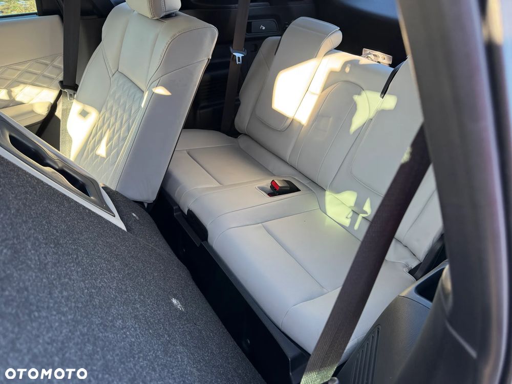 Mitsubishi Outlander 2.4 4WD Top - 12