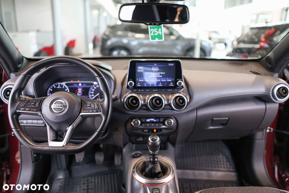 Nissan Juke 1.0 DIG-T Tekna - 6