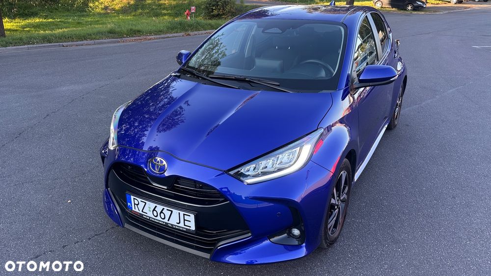 Toyota Yaris Hybrid 1.5 Style - 1