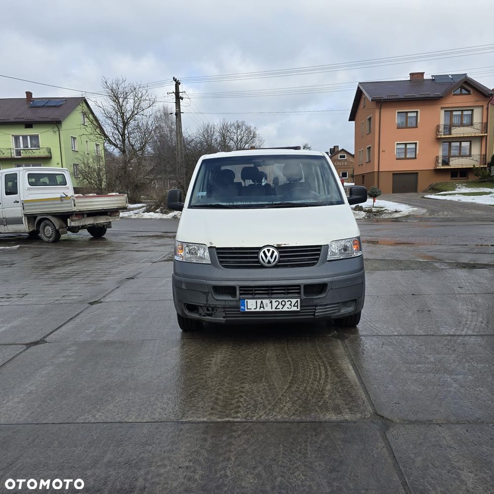 Volkswagen Transporter - 4