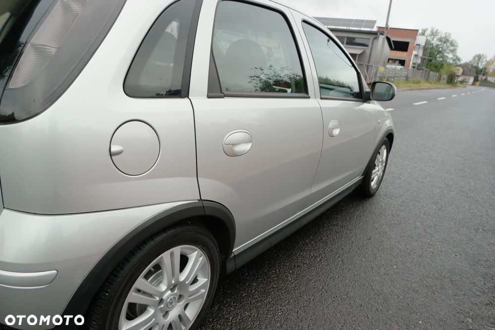 Opel Corsa 1.2 16V Silverline - 14