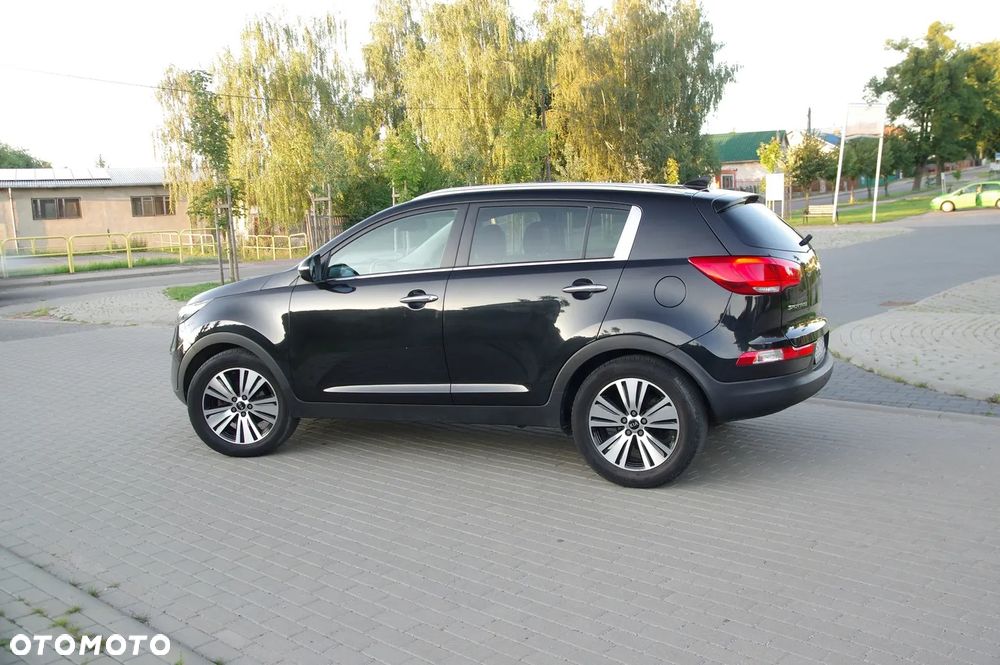 Kia Sportage 1.7 CRDI 2WD ISG Dream-Team Edition - 12