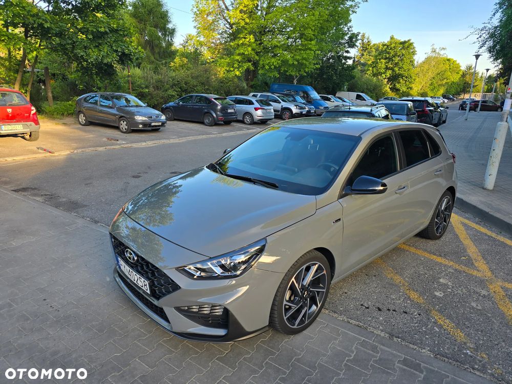 Hyundai i30 1.5 T-GDI 48V Executive - 1