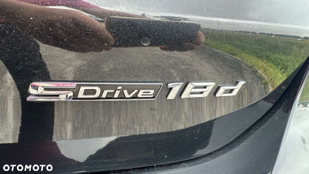 BMW X1 sDrive18d xLine - 27