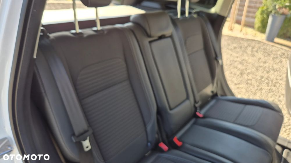 Ford Kuga 2.0 TDCi 4x2 Titanium - 31