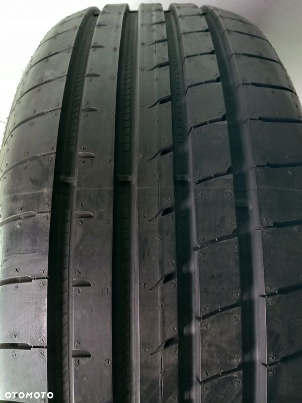 215/45R18 Goodyear Eagle F1 Asymmetric 3