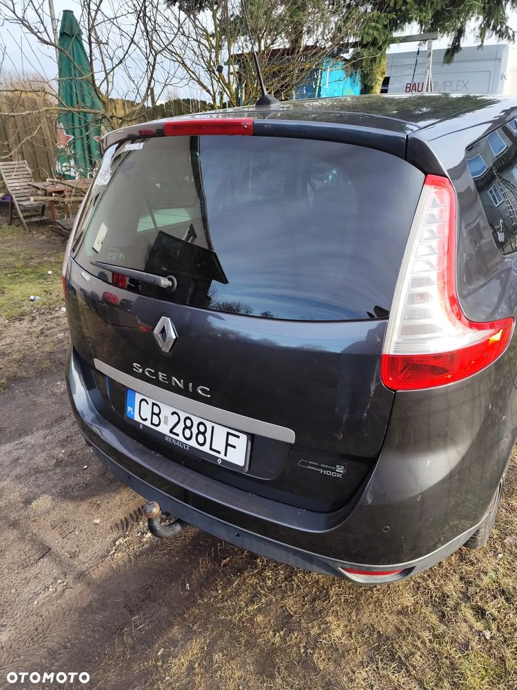 Renault Scenic 2.0 16V 140 CVT Bose Edition - 6