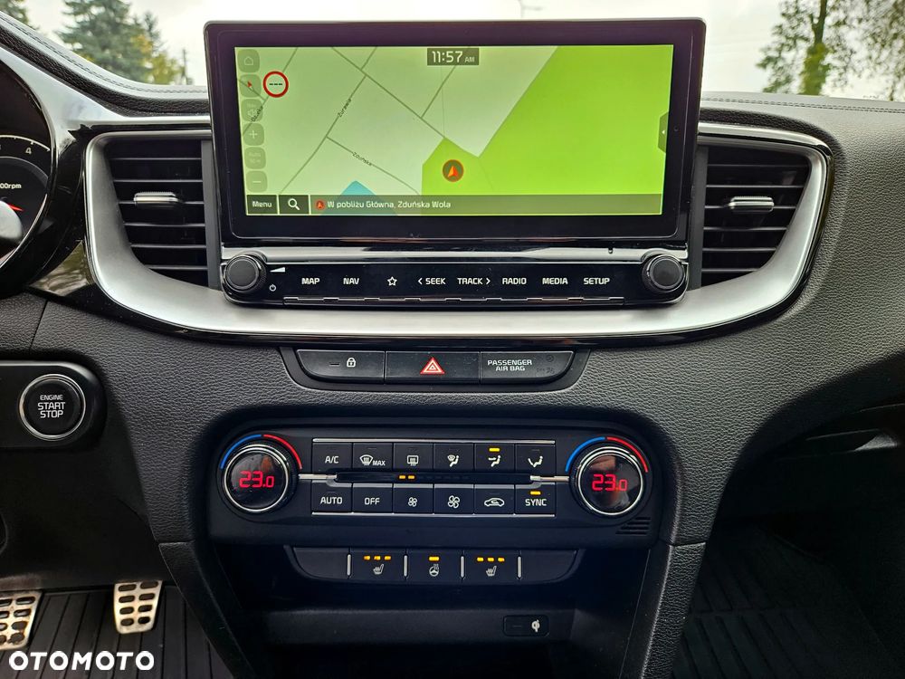 Kia Ceed SW 1.4 T-GDI OPF GT Line - 38