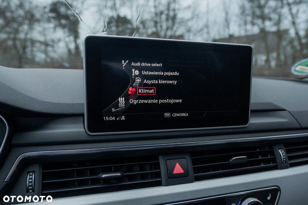 Audi A4 Avant 2.0 TDI S tronic quattro sport - 37