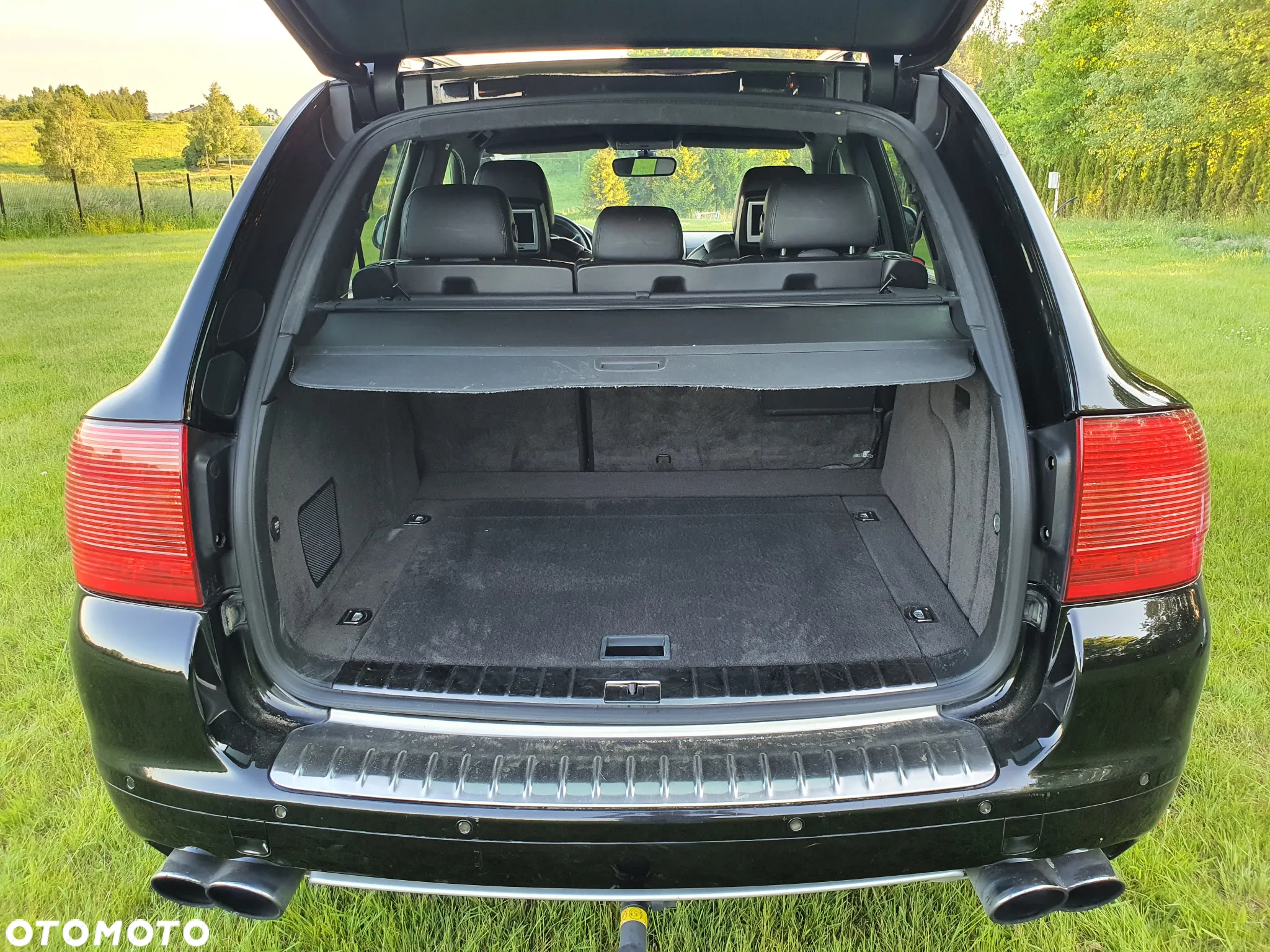 Porsche Cayenne Turbo S - 9
