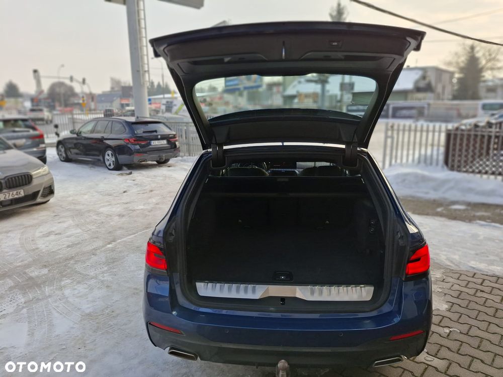 BMW Seria 5 530e M Sport sport - 16