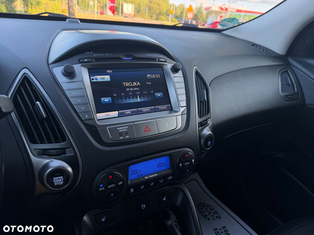 Hyundai ix35 1.6 2WD Fifa World Cup Edition - 13