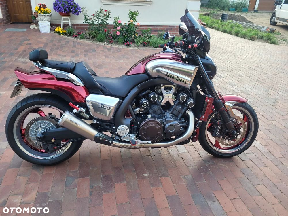 Yamaha V-MAX - 2