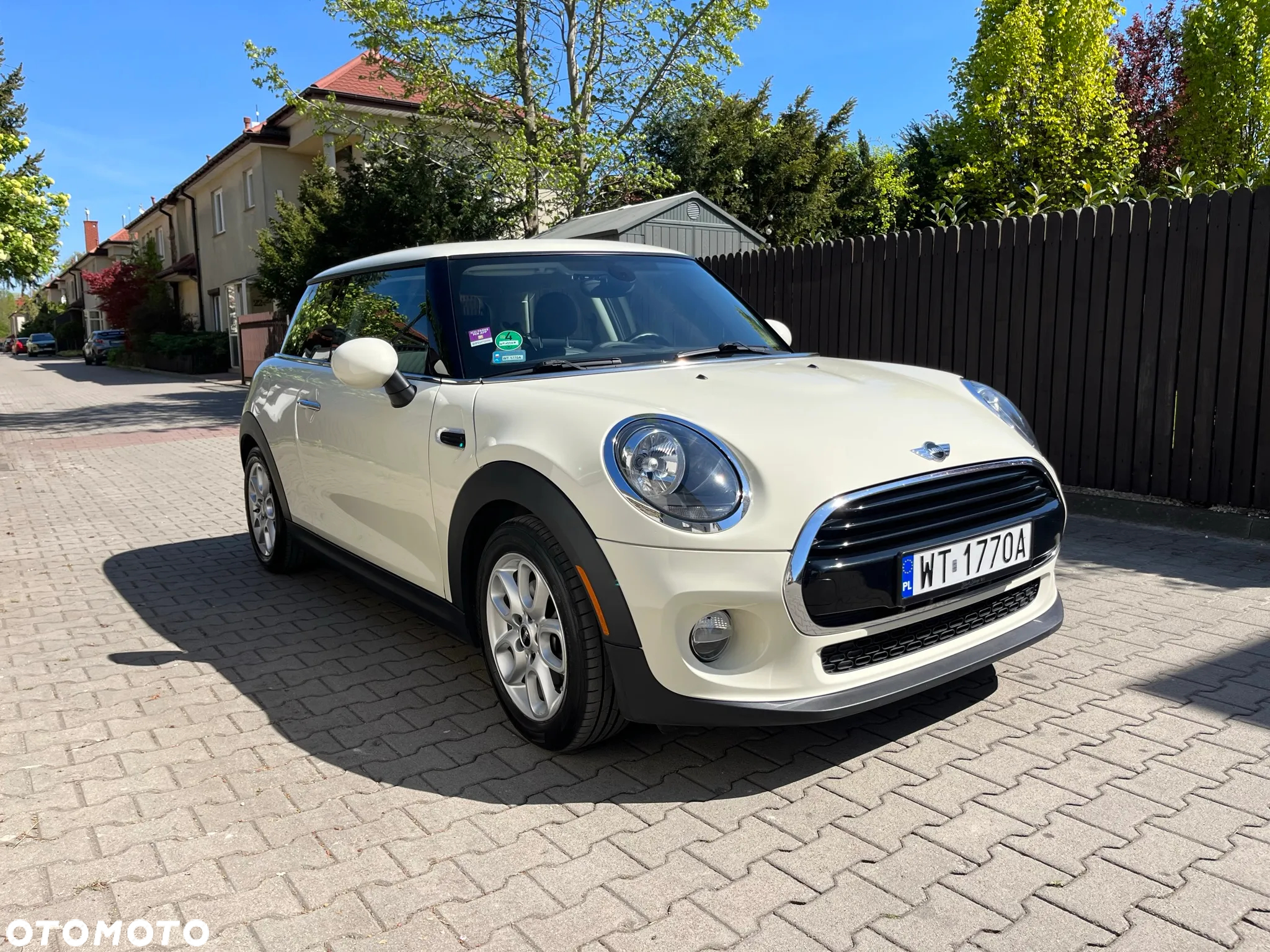 MINI Cooper Standard - 14