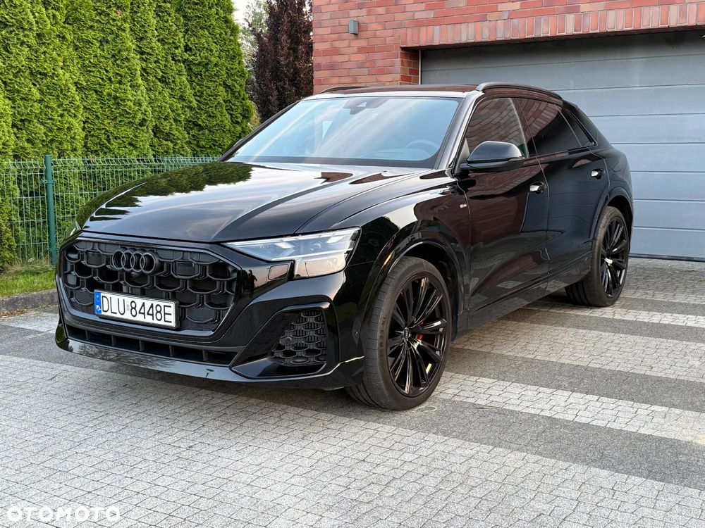 Audi Q8 - 1