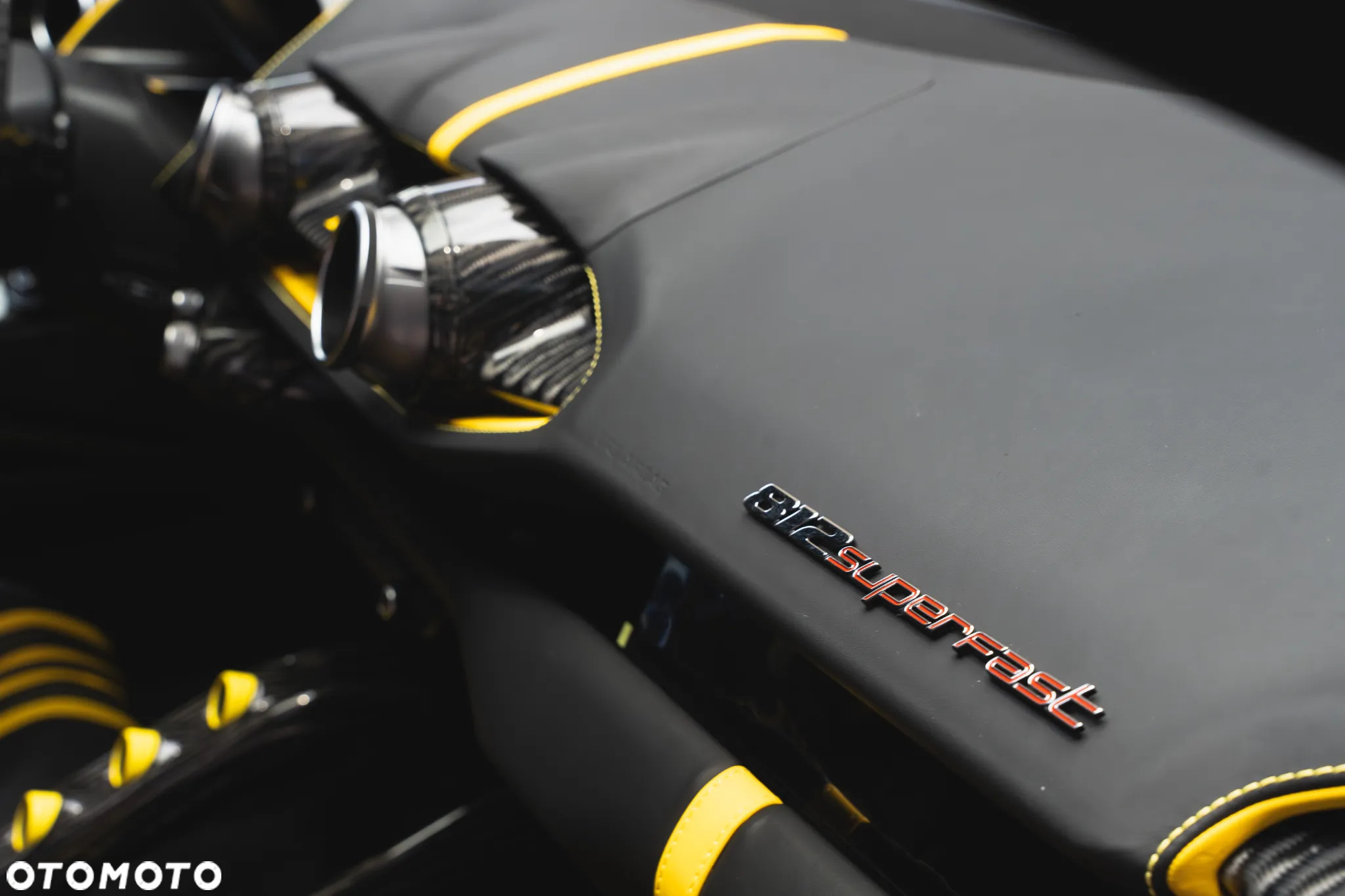 Ferrari 812 Superfast - 30
