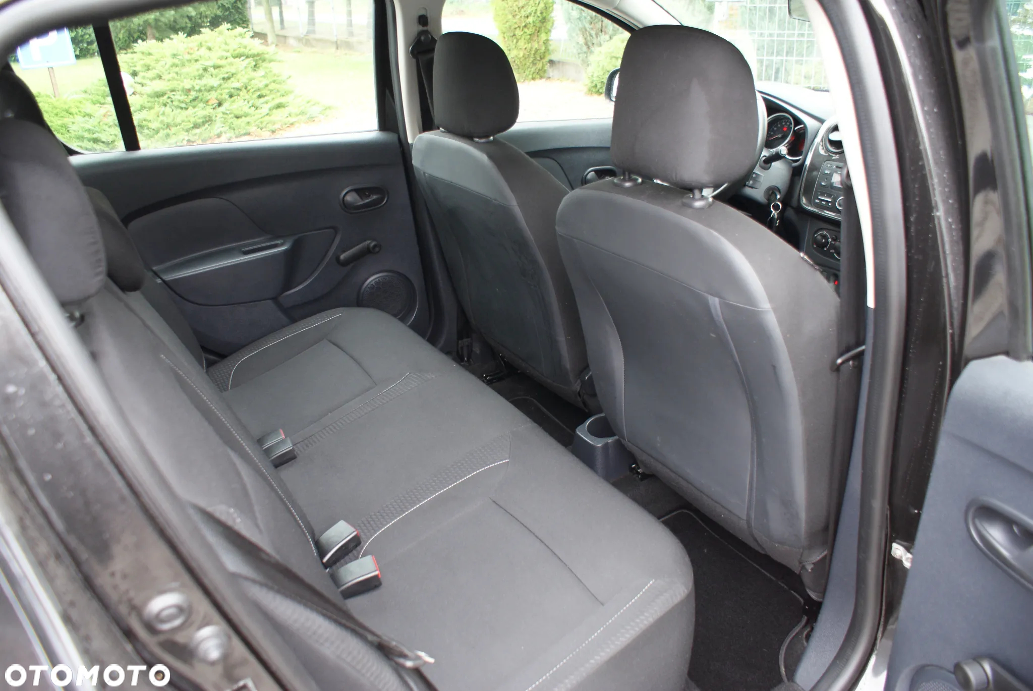 Dacia Sandero SCe 75 Acces - 14