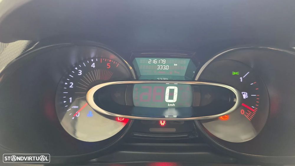 Renault Clio 1.5 dCi Dynamique S - 36