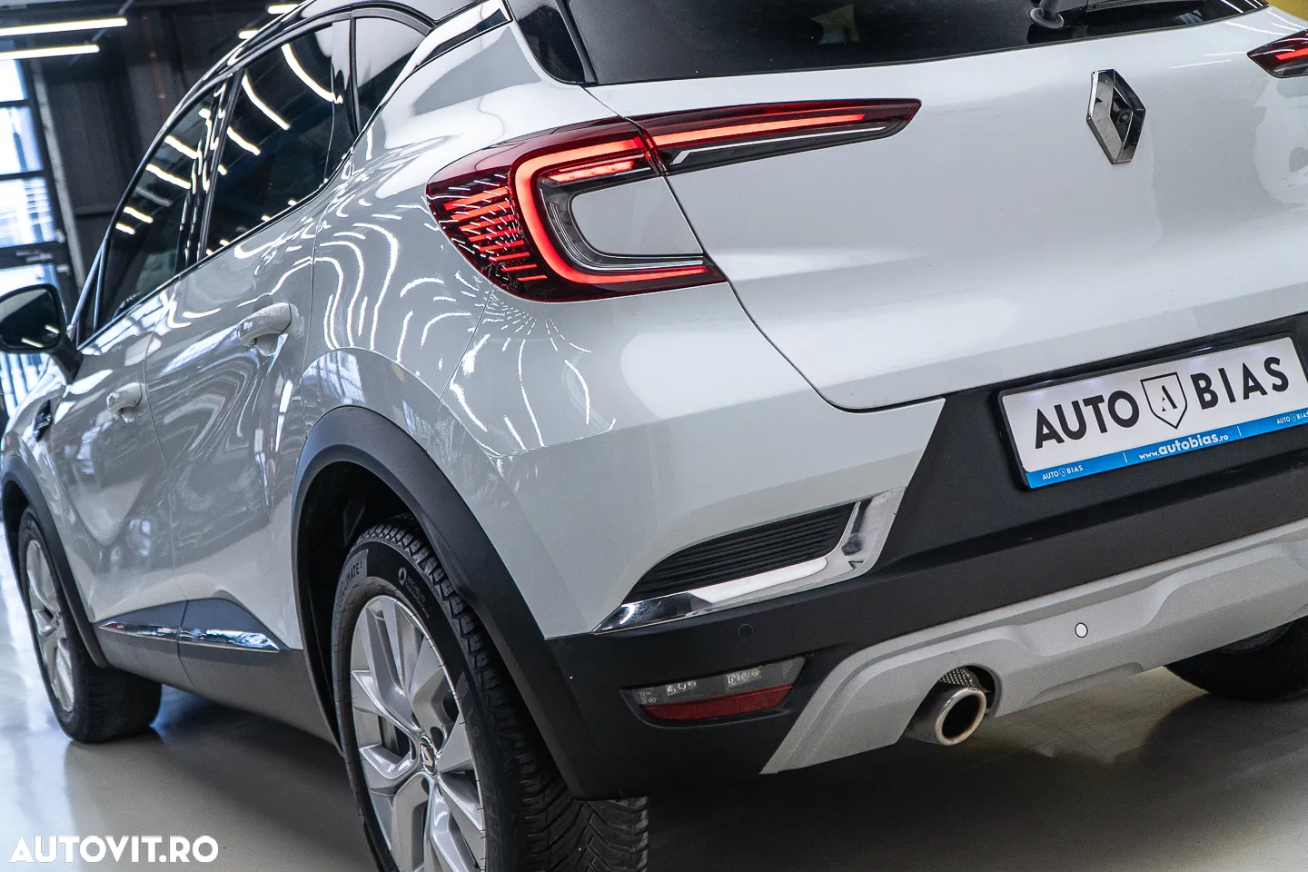 Renault Captur TCe Mild Hybrid 140 EDC GPF EVOLUTION - 31