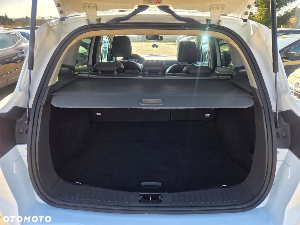 Ford Kuga 2.0 TDCi 4x4 Titanium - 15
