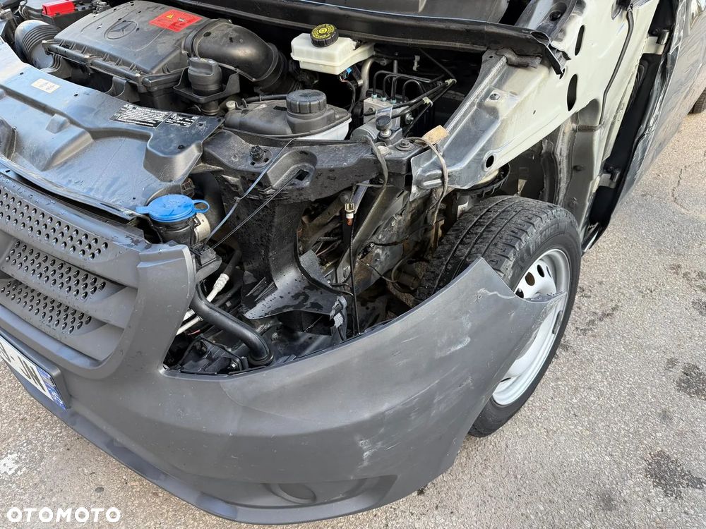 Mercedes-Benz VITO - 17