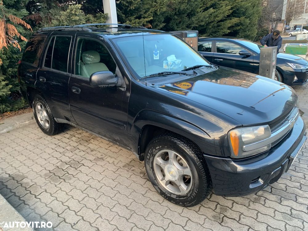 Chevrolet Blazer - 2