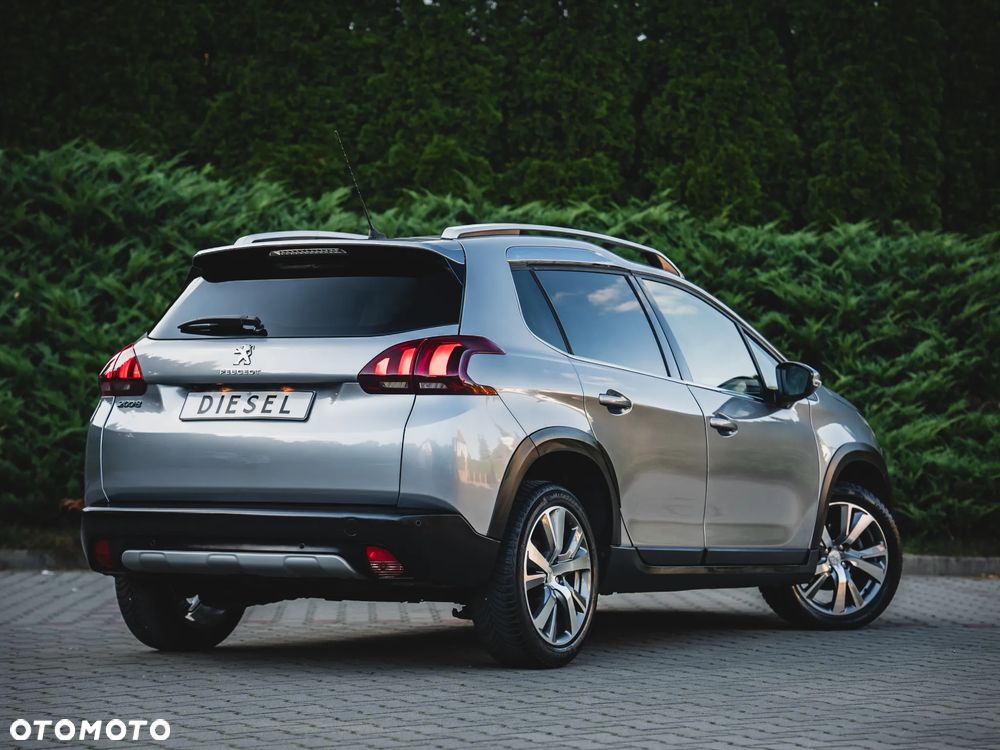 Peugeot 2008 - 14