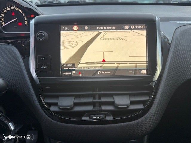 Peugeot 2008 1.6 BlueHDi Style - 6