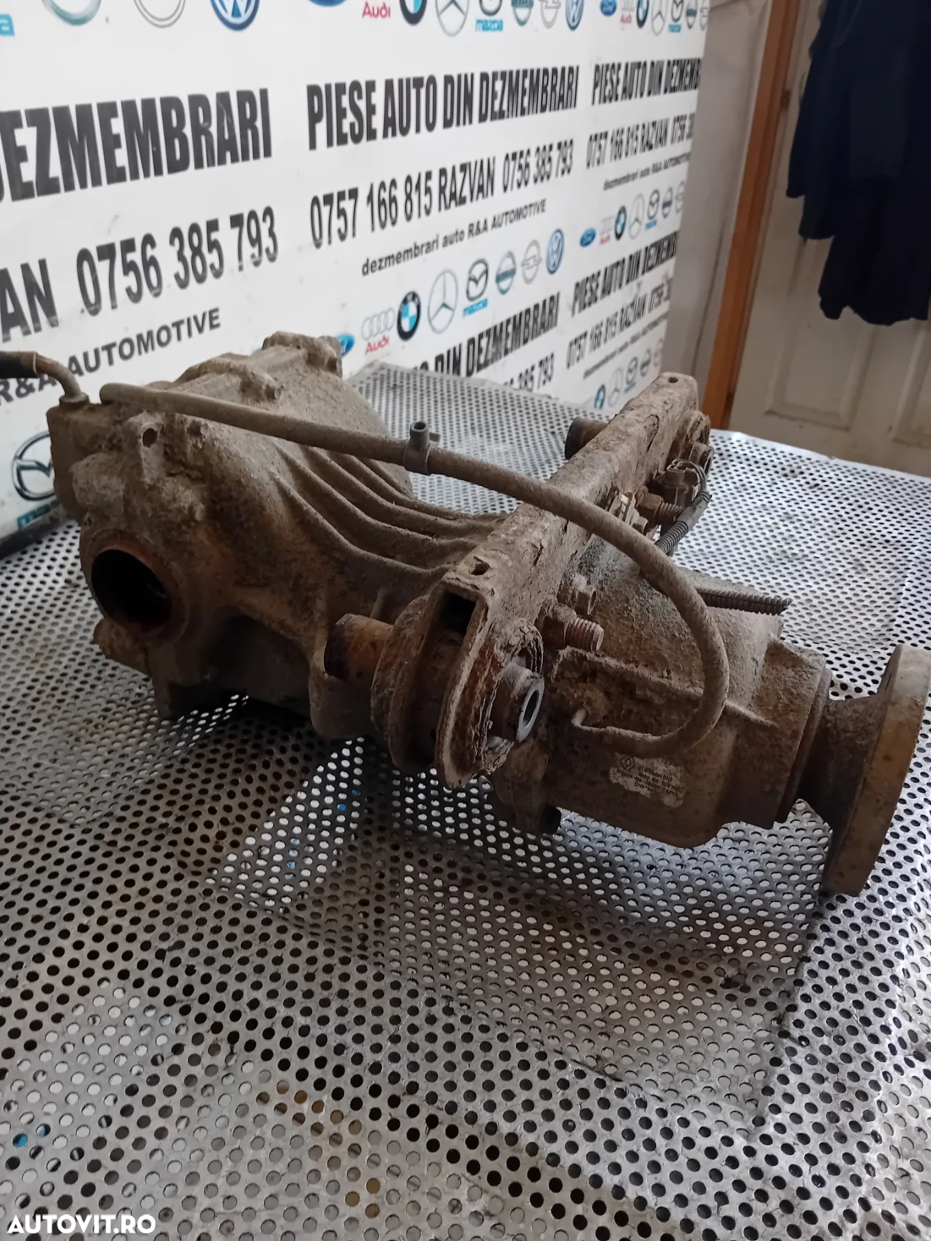 Grup Diferential Spate Dacia Duster 1.5 Dci 4X4 2010-2017 Cod 383002A01A Testat Motor K9KR858 - 3