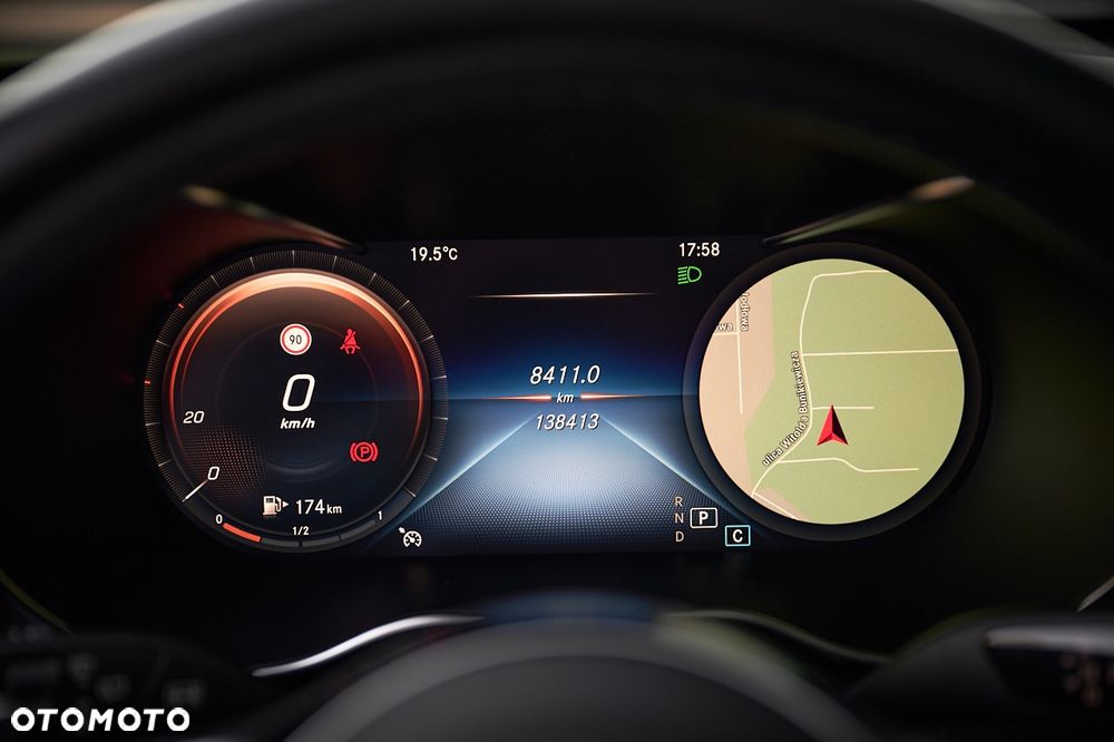 Mercedes-Benz GLC 220 d 4-Matic - 23