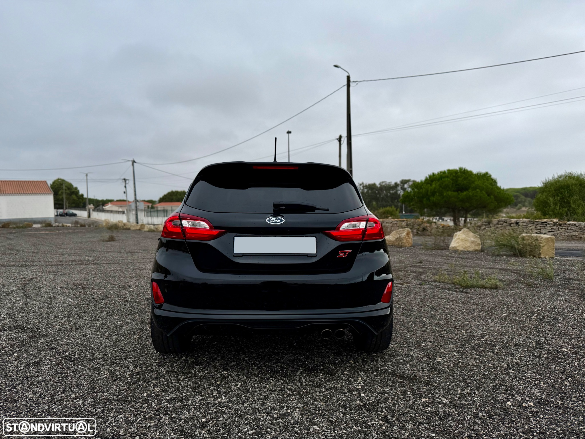 Ford Fiesta 1.5 EcoBoost S&S ST X - 4