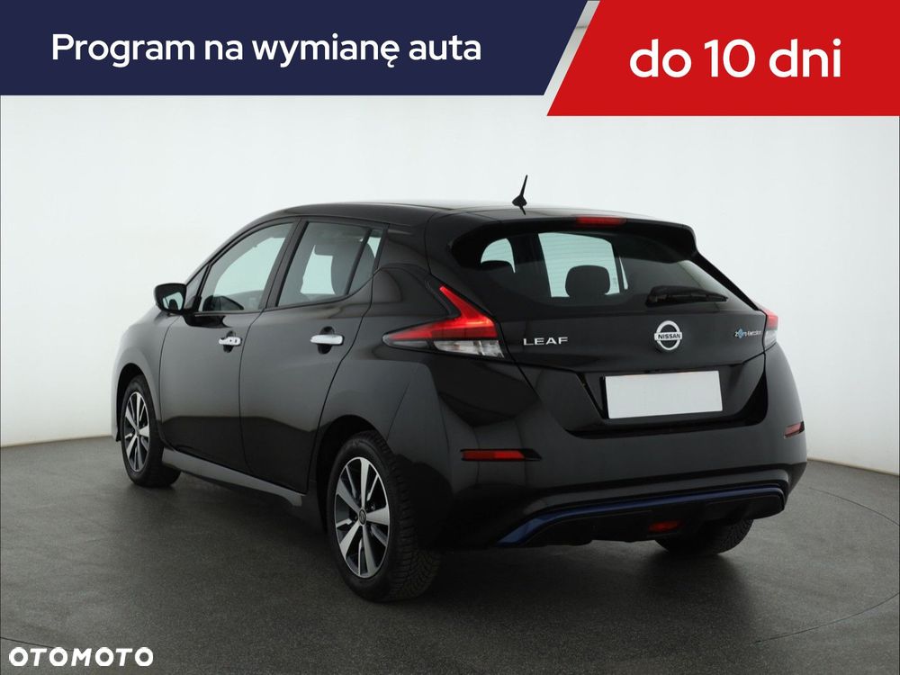 Nissan Leaf - 6