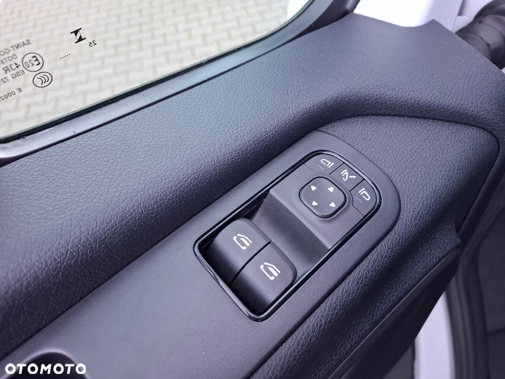 Mercedes-Benz Sprinter 319 CDI Furgon Ekstra Długi 4325+mm - 36