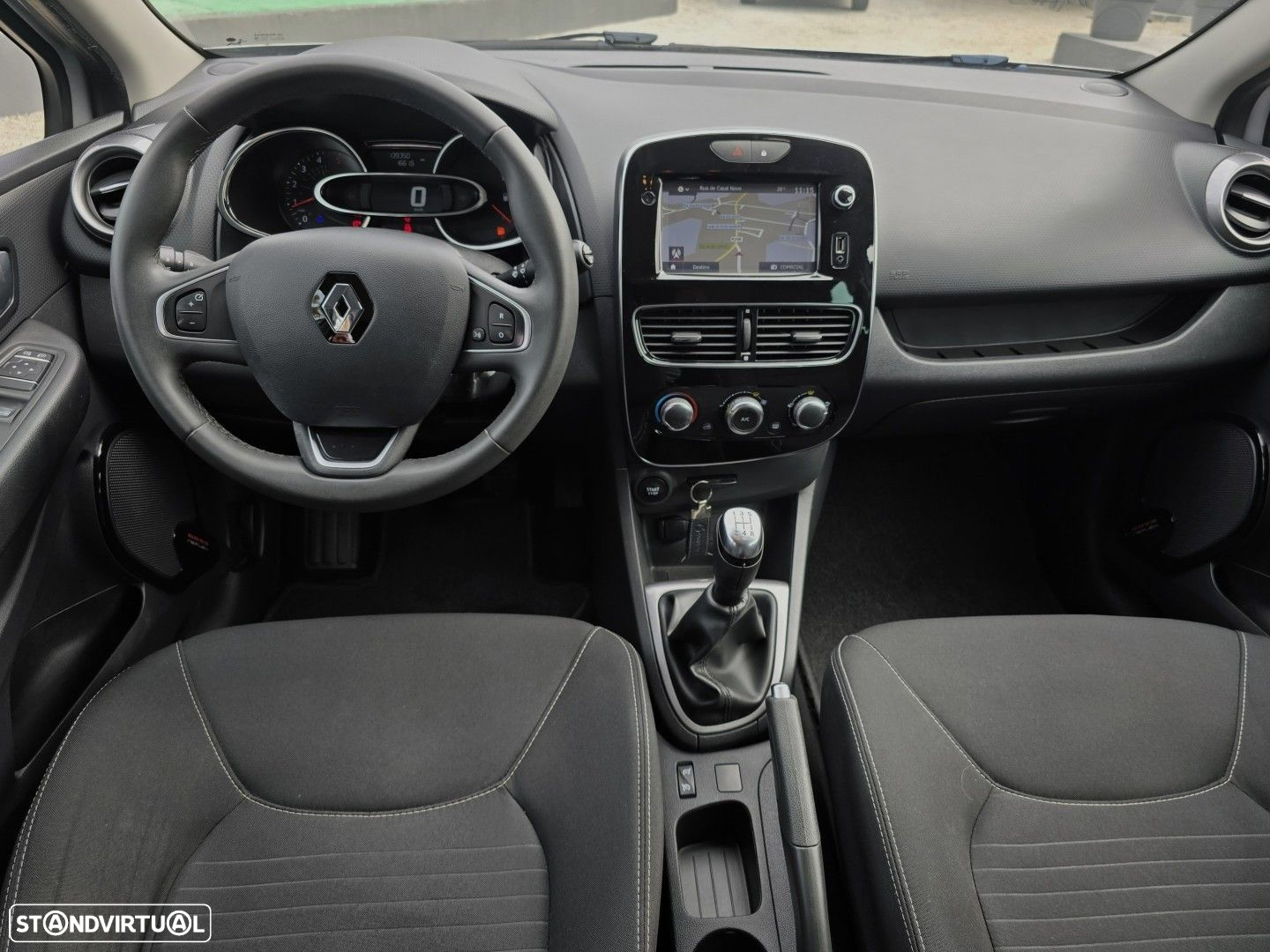 Renault Clio 1.5 dCi Limited - 18