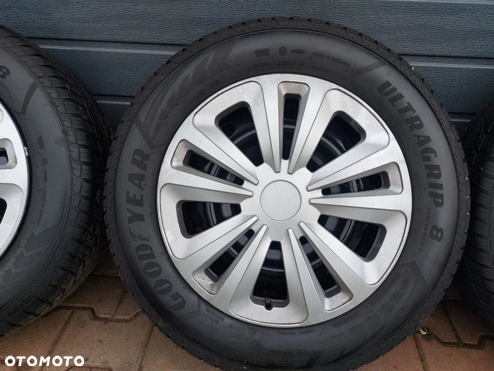 TOYOTA AURIS COROLLA FELGI STALOWE R16 6.5J ET45 5X114.3 OPONY ZIMOWE 205/65 R16 GOODYEAR ULTRAGRIP 8 DOT22 KOŁPAKI - 25