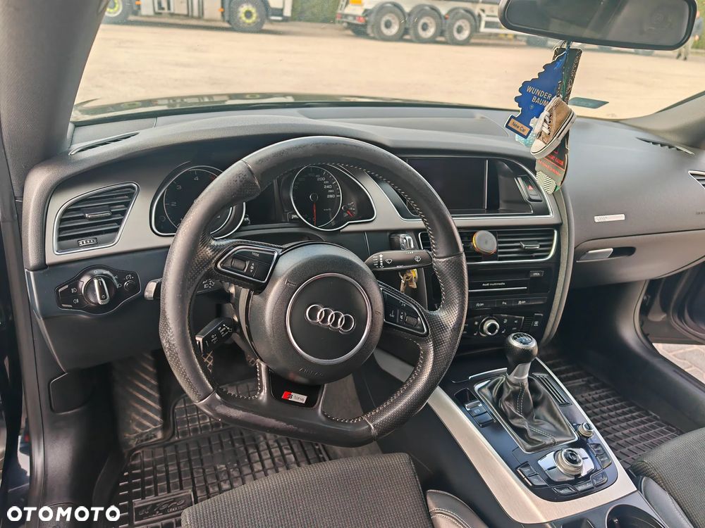 Audi A5 Coupé 2.0 TDI - 11