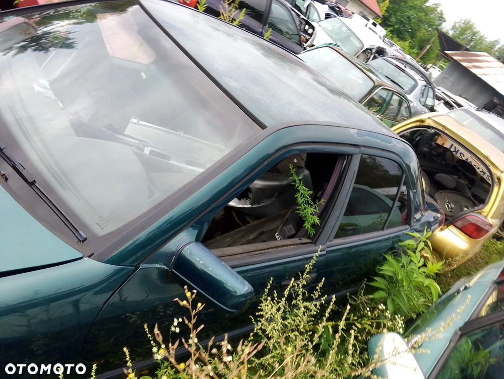 Mercedes Benz Klasa C W202 (93-97r.) 1.8 B 122KM. Silnik 111920 Skrzynia 717417 lakier 269 – Zieleń Turmalinu. Cały na części. GWARANCJA !!!  Przód Tył Zestaw Komplet Drzwi Klapa Zderzak Błotnik Maska Grill Atrapa Szyba Pas Lampa Lusterko Boczki Fotel Kanapa Kokpit Deska Rozdzielcza Przełącznik Włącznik Sterownik Przewody Wiązka Instalacja Moduł Komputer Czujnik Listwa Pompa Alternator Wtryski Głowica Rozrusznik Kompresor Sprzęgło Dwumas Silnik Skrzynia ABS Klimatyzacji Paliwa Wspomagania Kolektor Turbina Przepustnica Zawór Chłodnica Koło Hak Belka Sanki Zawieszenie Mcpherson Półoś Amortyzator Wydech Tłumik Zacisk Most - 5