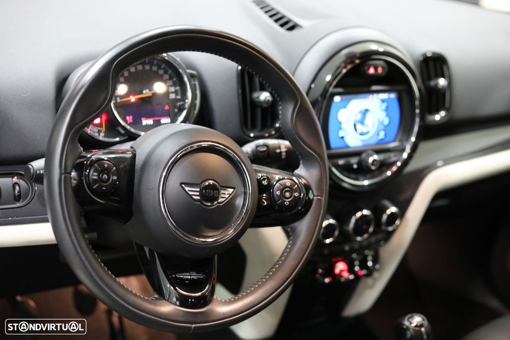 MINI Countryman One D - 14