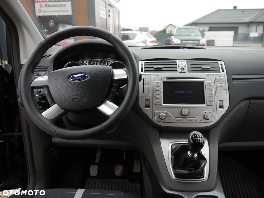 Ford Kuga 2.0 TDCi 4x4 Titanium - 7