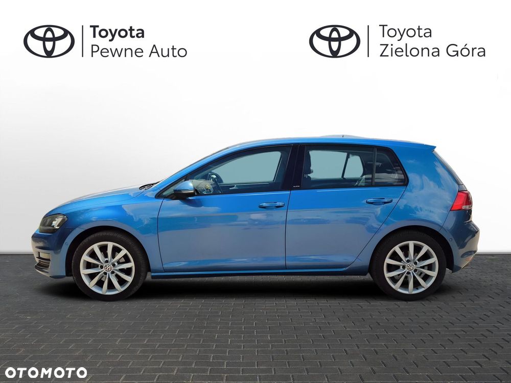 Volkswagen Golf - 2