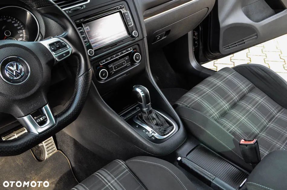 Volkswagen Golf VI 2.0 TDI GTD DSG - 31