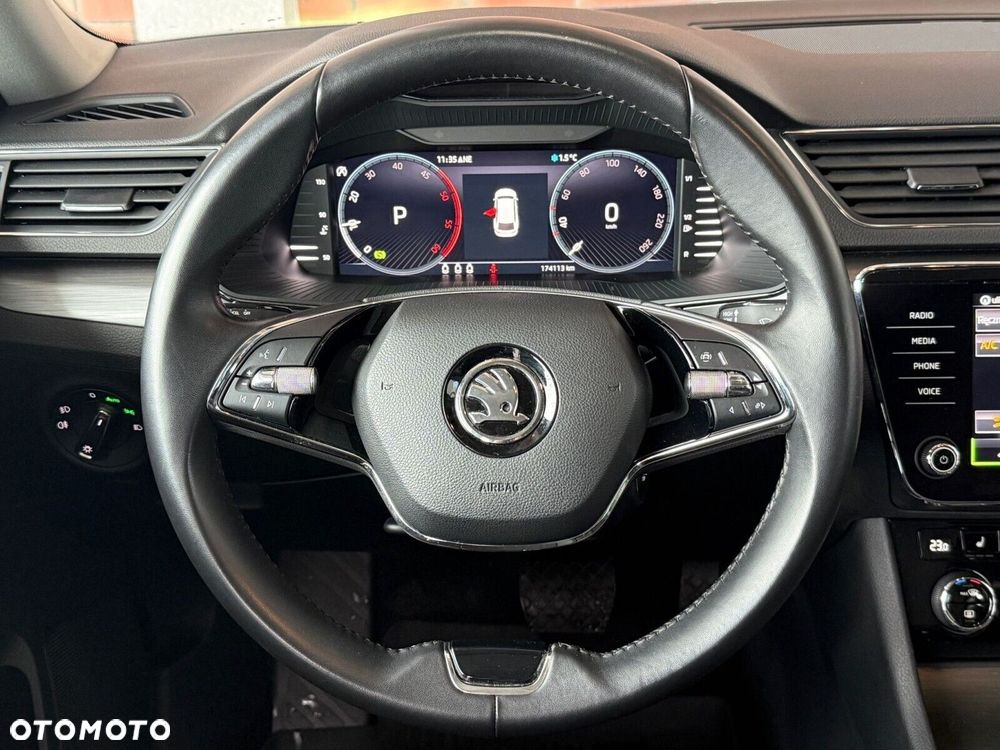 Skoda Superb 2.0 TDI SCR Style DSG - 16