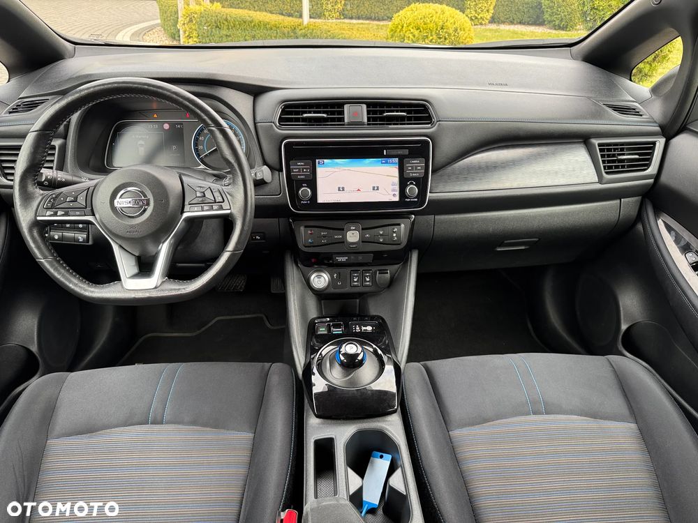 Nissan Leaf 40kWh Tekna - 4