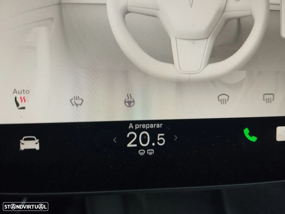 Tesla Model Y Long Range Tração Integral - 29