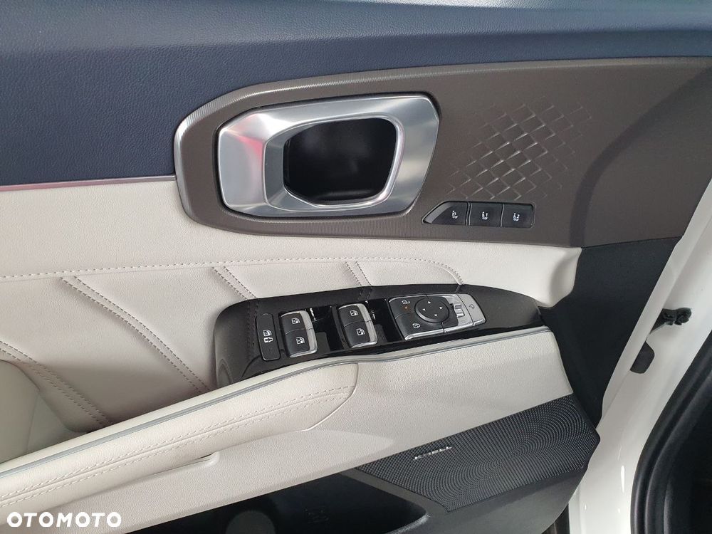 Kia Sorento - 28