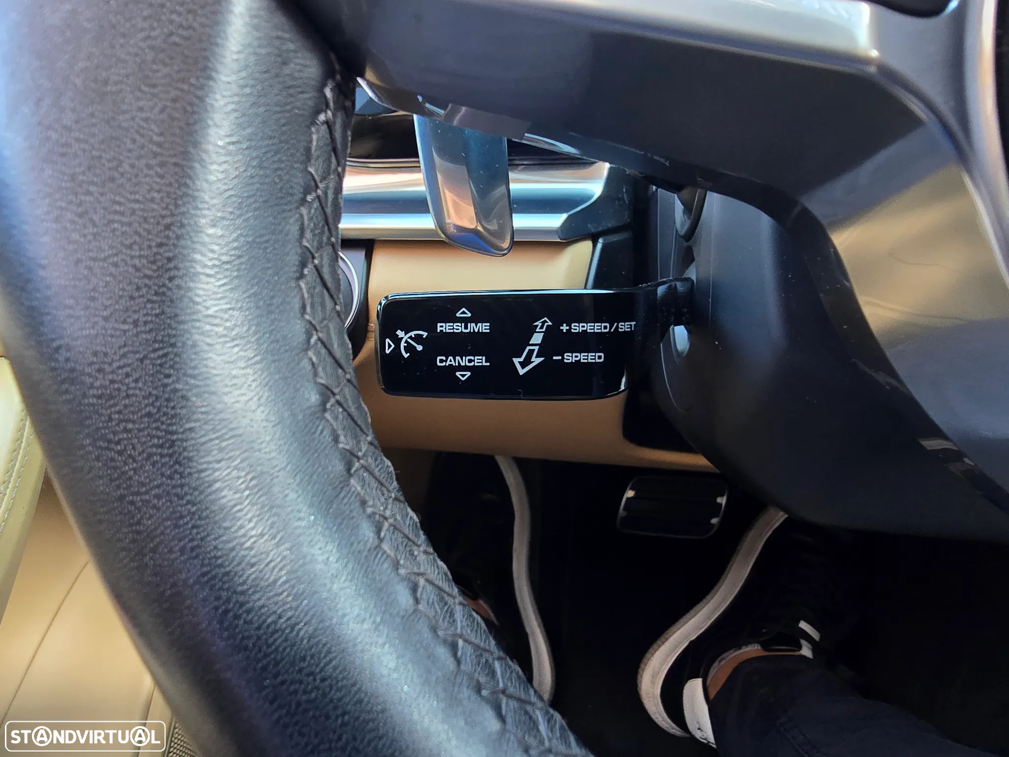 Porsche Panamera Sport Turismo 4 E-Hybrid - 23