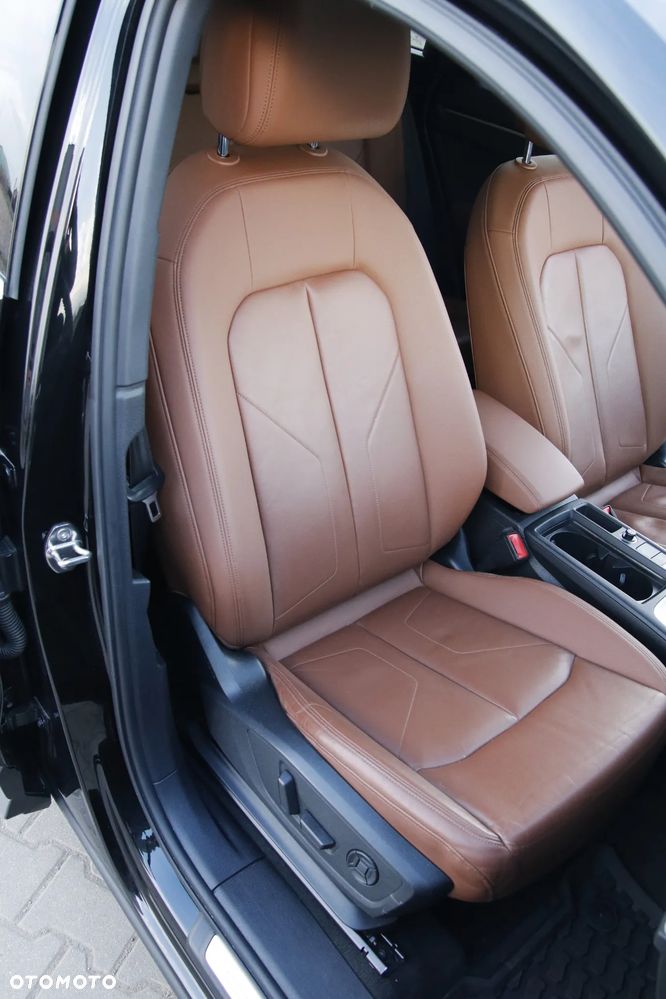 Audi Q3 45 TFSI Quattro S Line S tronic - 25