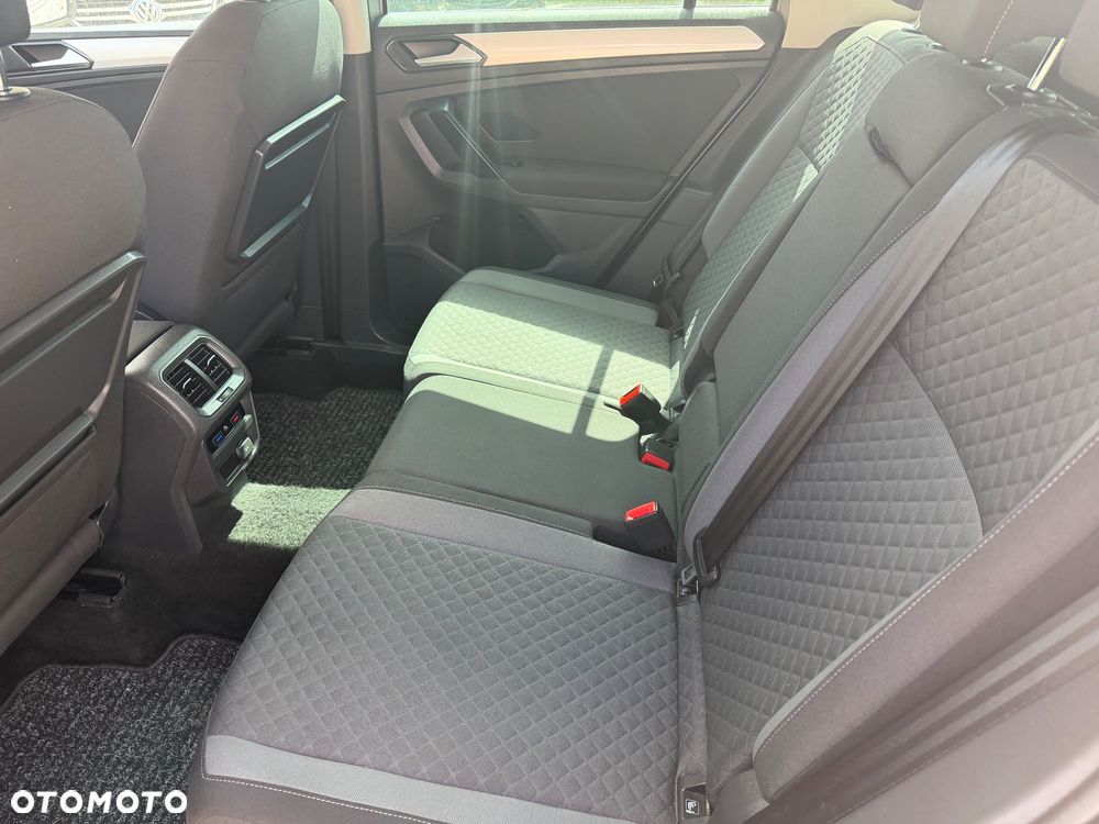 Volkswagen Tiguan 2.0 TDI SCR (BlueMotion Technology) DSG Comfortline - 27