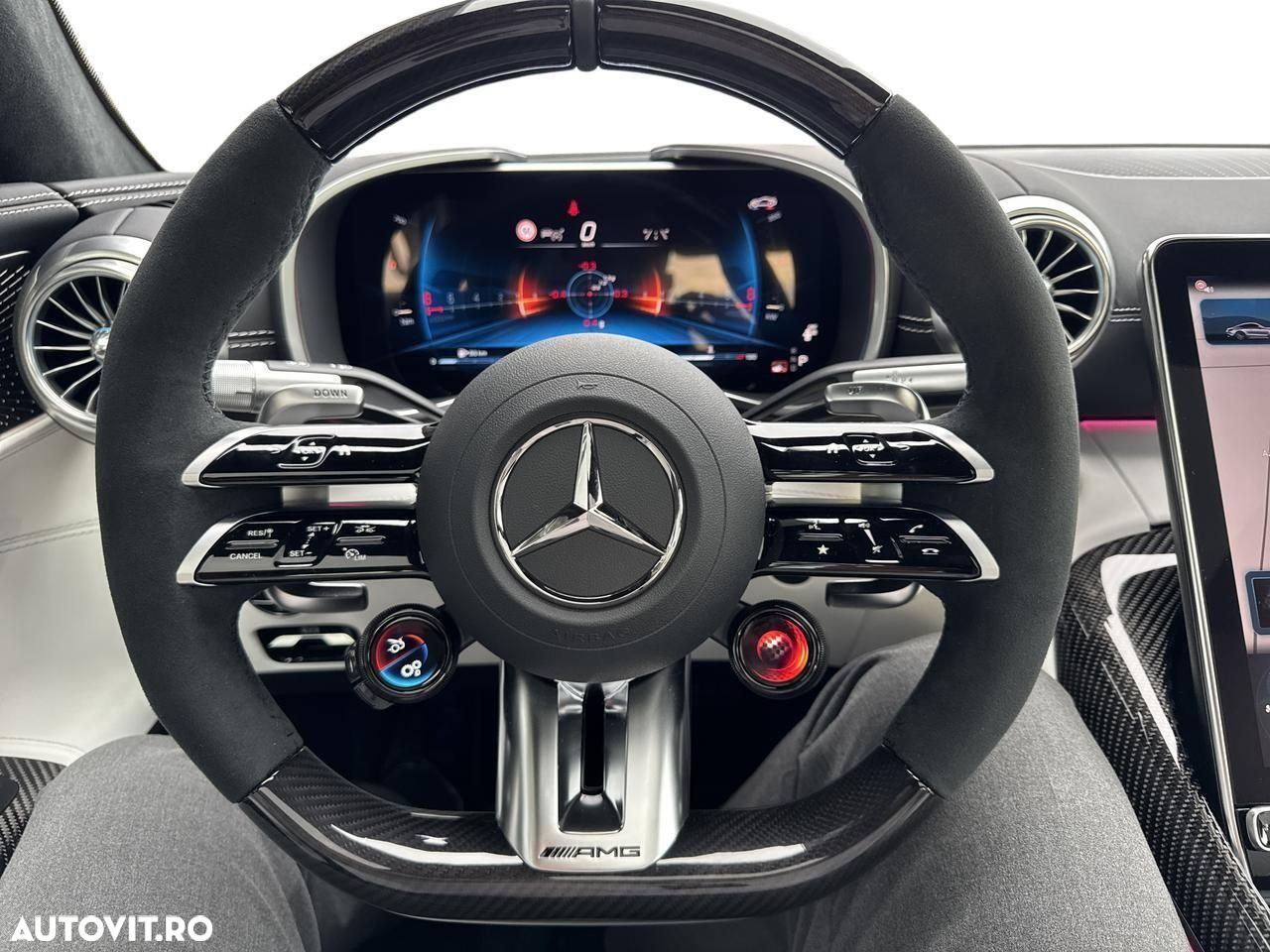 Mercedes-Benz AMG GT 55 4MATIC+ Coupe - 14